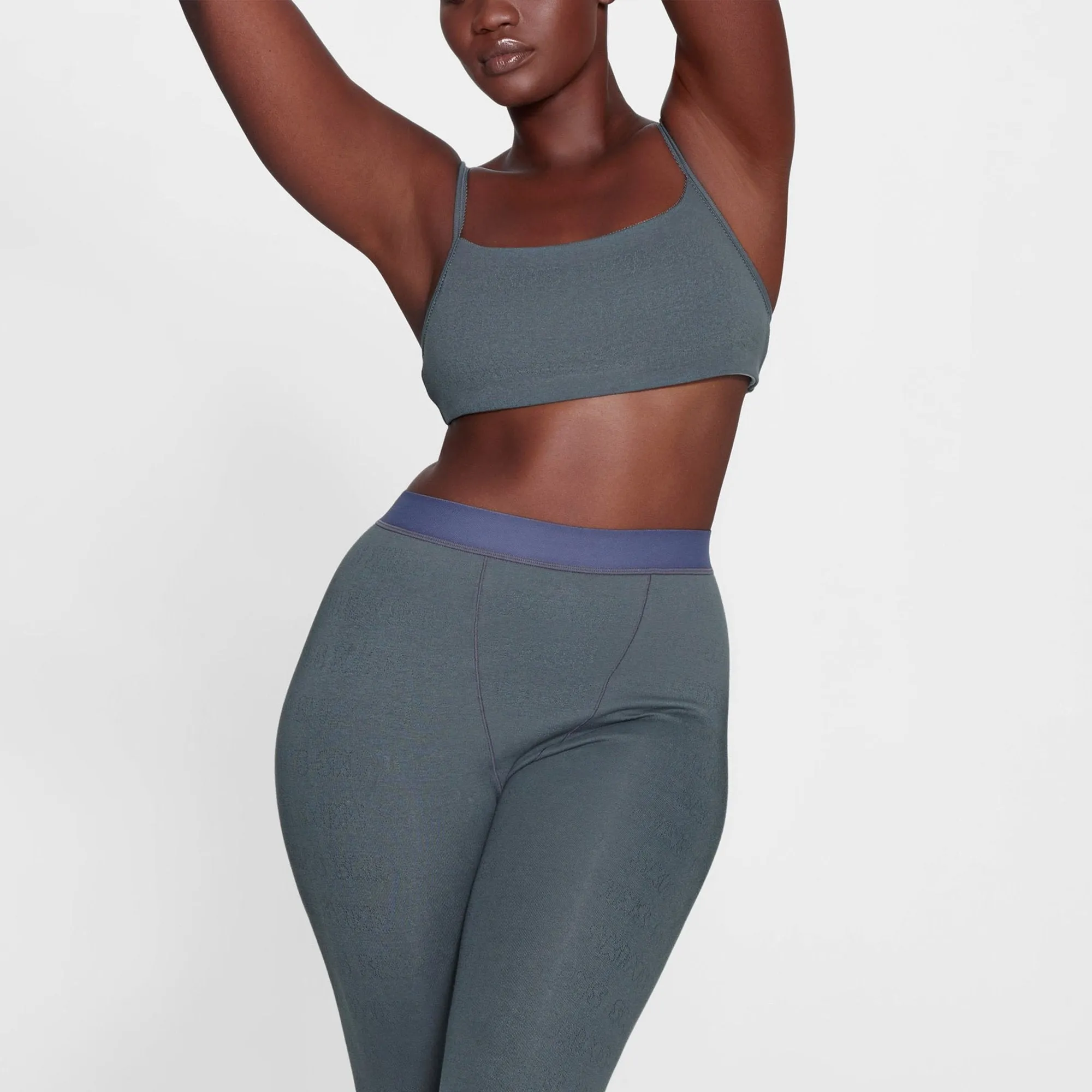 LOGO POINTELLE SCOOP NECK BRALETTE | SLATE
